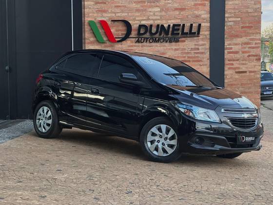 CHEVROLET ONIX 1.4 MPFI LT 8V FLEX 4P MANUAL